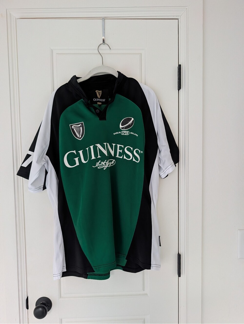 Guinness black and green 1759 rugby shirt